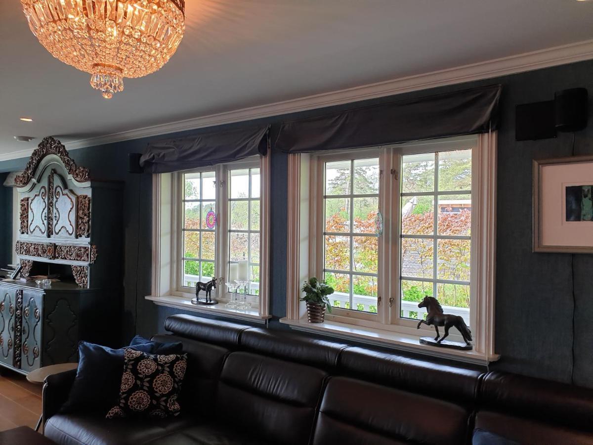 Beach Front Villa In Tonsberg Norway Only July 20-25 Bagian luar foto