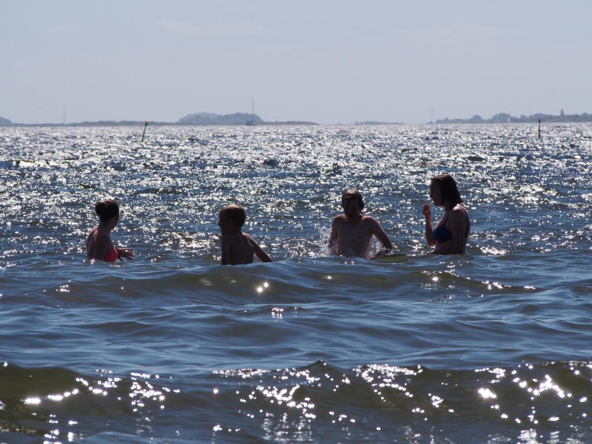 Beach Front Villa In Tonsberg Norway Only July 20-25 Bagian luar foto