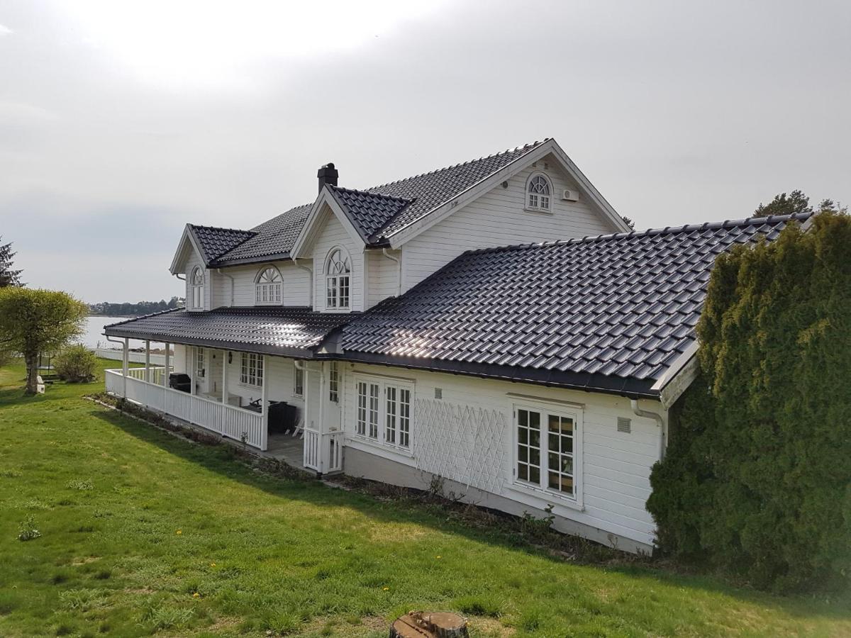 Beach Front Villa In Tonsberg Norway Only July 20-25 Bagian luar foto