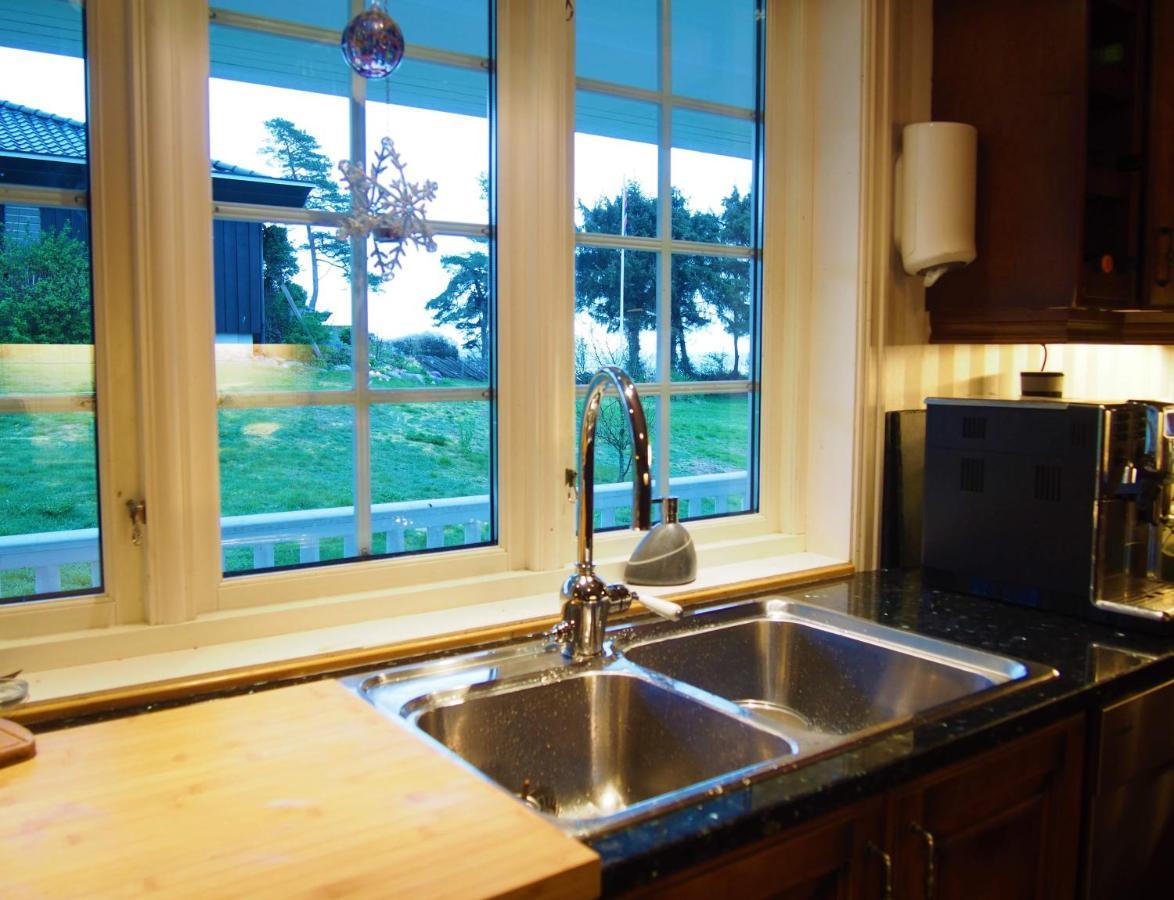 Beach Front Villa In Tonsberg Norway Only July 20-25 Bagian luar foto