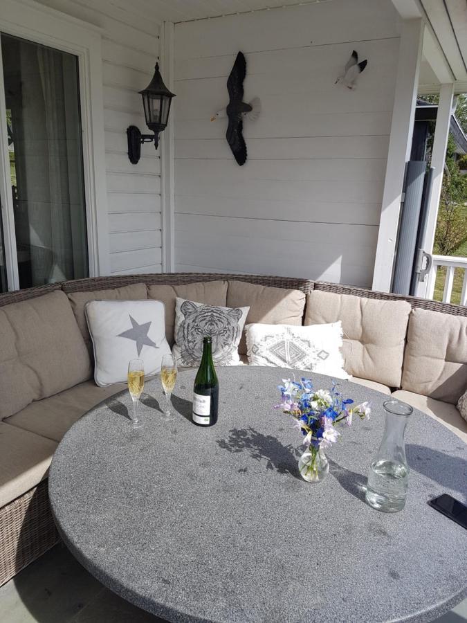 Beach Front Villa In Tonsberg Norway Only July 20-25 Bagian luar foto